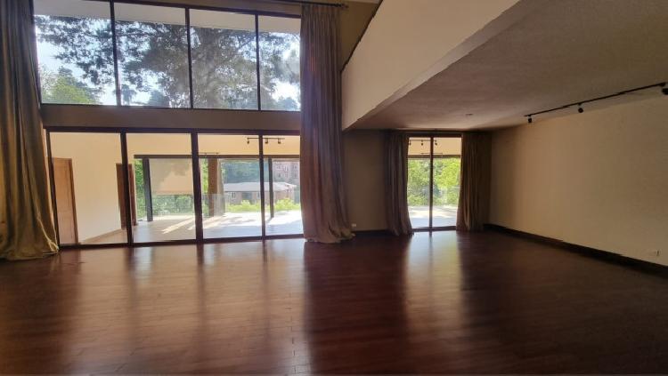 Casa en Venta en Condominio Bosque de las Luces