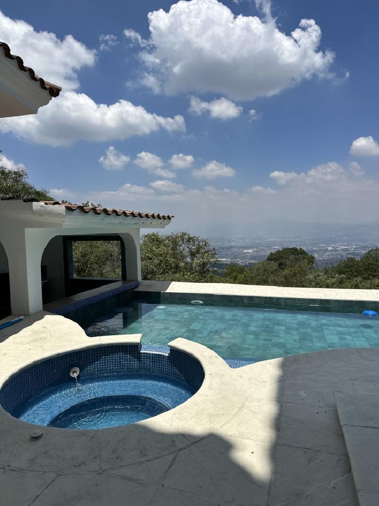 VENTA de Casa Luxury Altos de Monte Bello CAES km 9.5