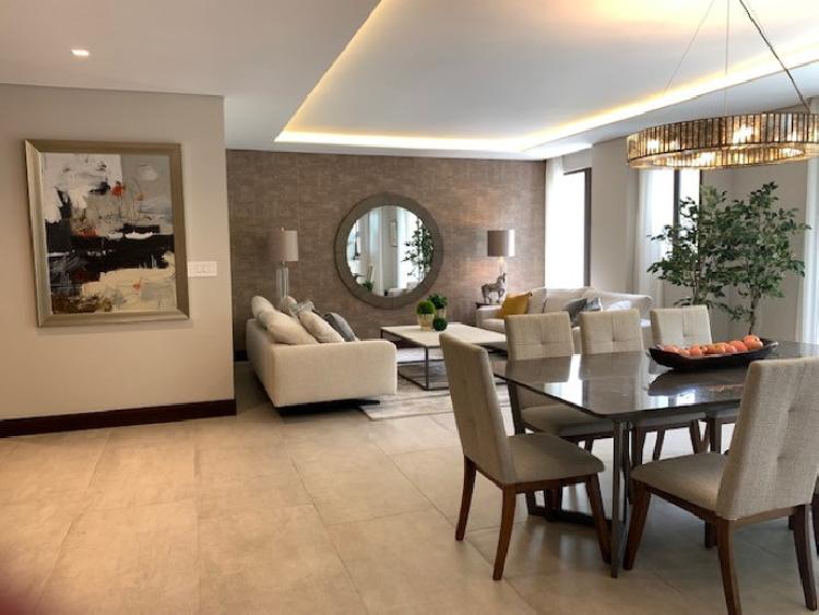 Exclusivo Apartamento Tipo Boutique en Venta en Zona 14