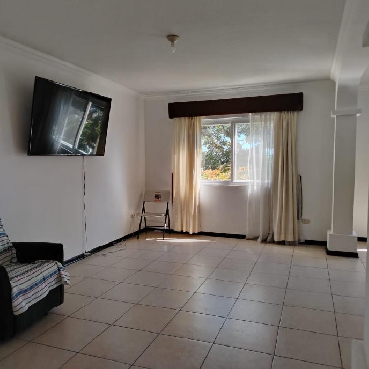 Casa en venta/renta Cañadas del Encinal Mixco