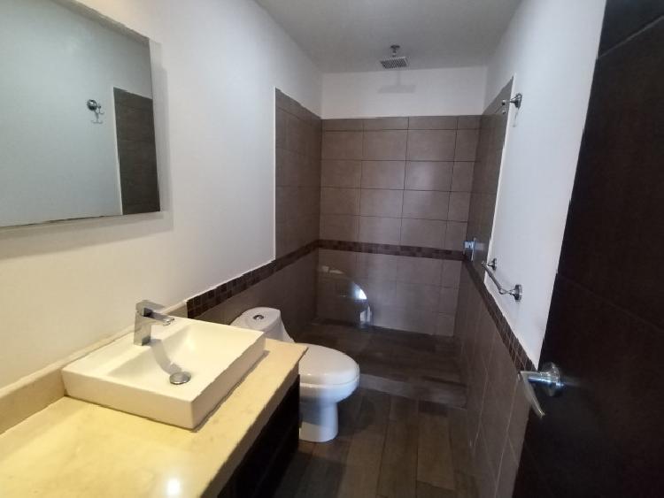 Apartamento residencial en Renta zona 10