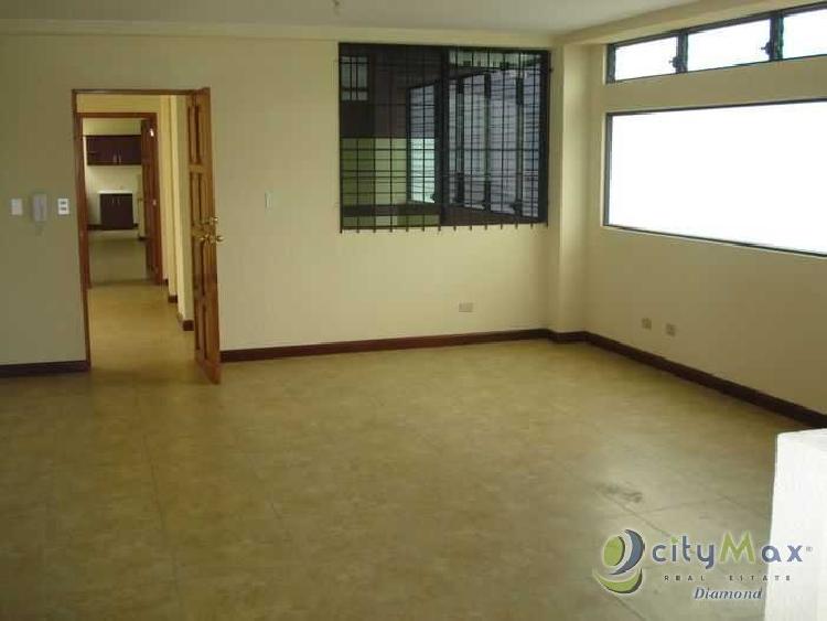 Apartamento en renta en zona 10 cerca de la UFM