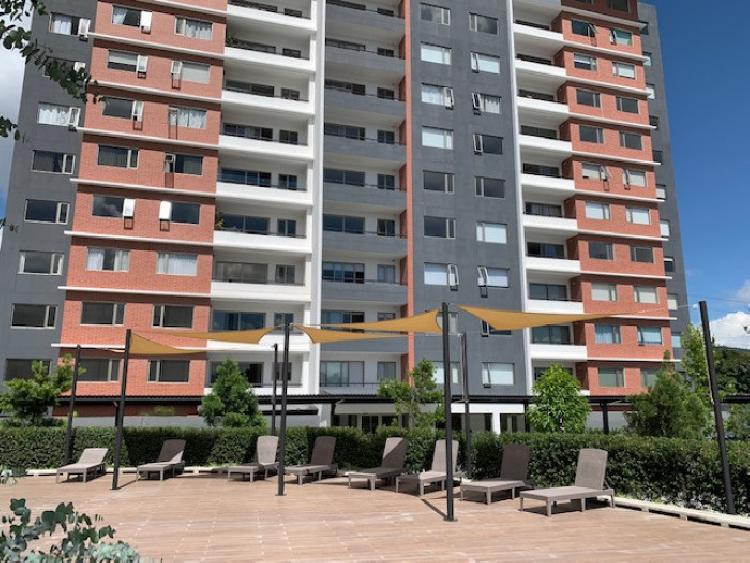 Apartamento en venta en Plaza Segheria zona 14