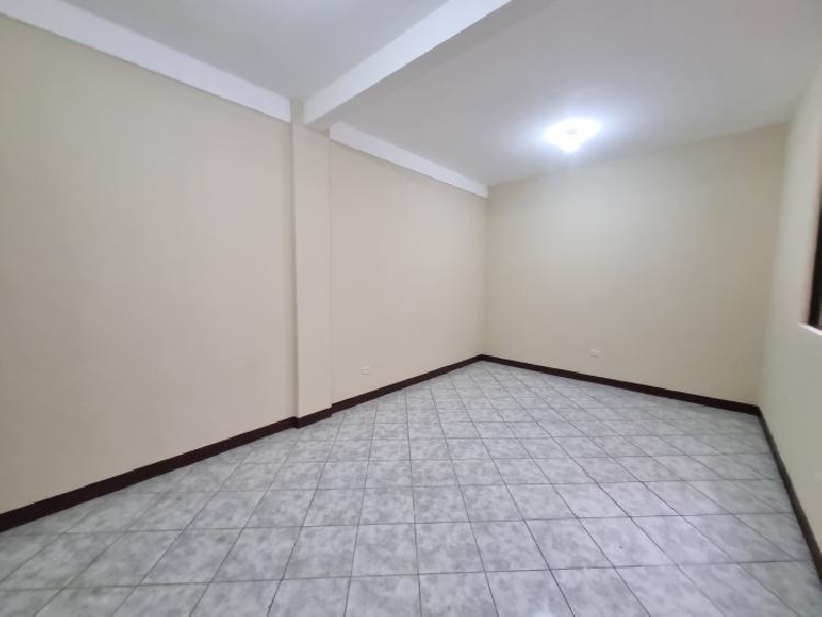 Casa en Renta en zona 1 uso comercial