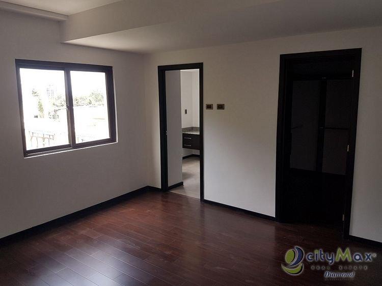 Apartamento en Venta/Renta en zona 16