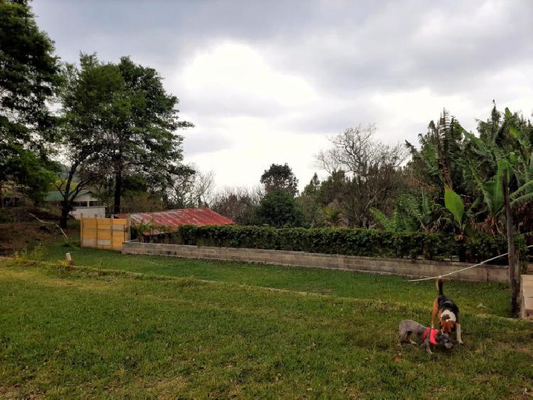 VENTA/RENTA Terreno con construcción Santa Rosa de Lima