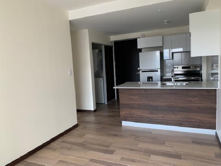 Apartamento en renta en zona 5 Edificio Residencial