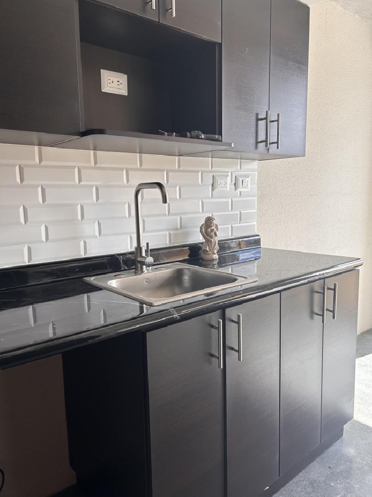 Renta Apartamento en zona 12 Santa Elisa