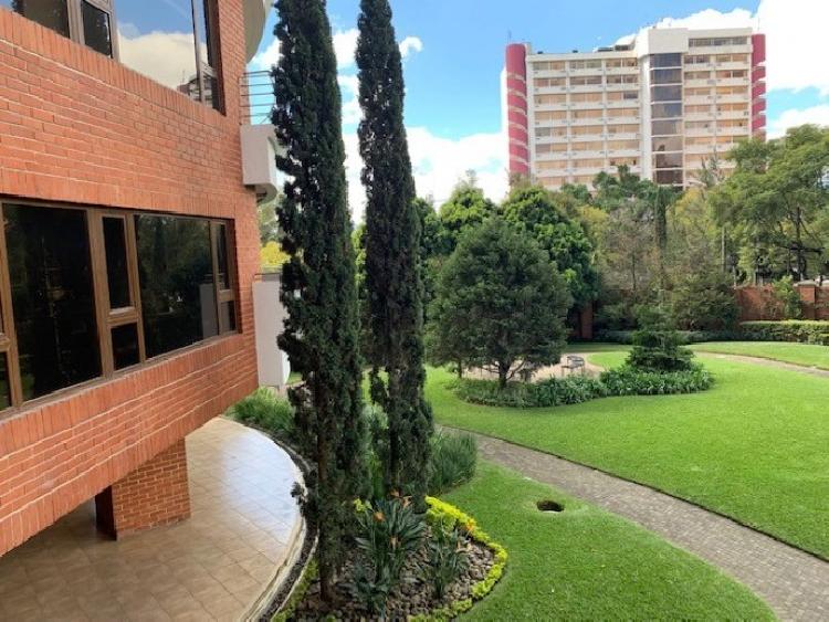 Exclusivo Apartamento en Renta en Zona 14