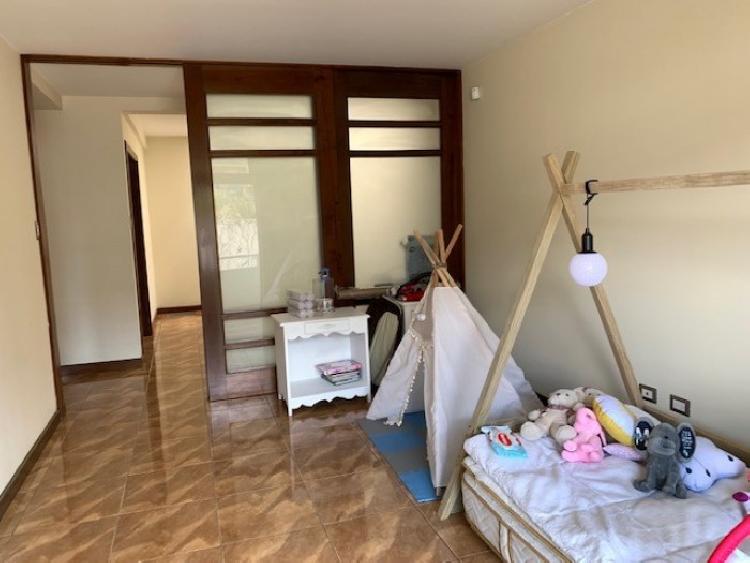 Casa en Venta en Jacarandas de Cayalá zona 15