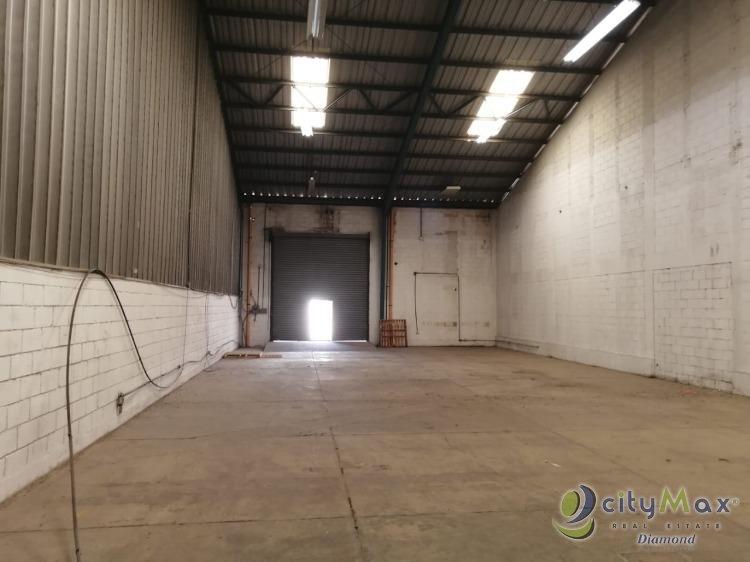 Bodega Industrial en Renta en Zona 12