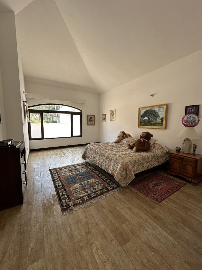 VENTA de Casa Luxury Altos de Monte Bello CAES km 9.5