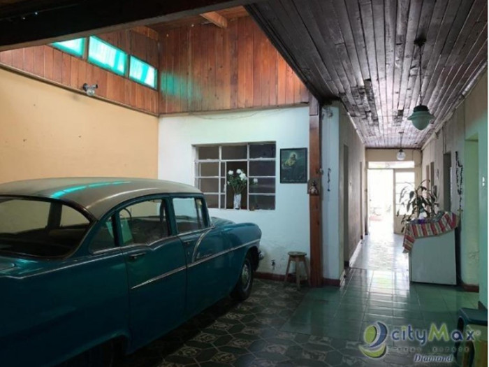 Casa fuera de garita en renta en zona 7 Quinta Samayoa