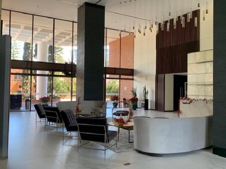 Apartamento en Renta   Y Venta en Zona 14  Edificio