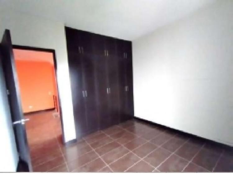 Casa en Venta en Km. 26 Santa Elena Barillas