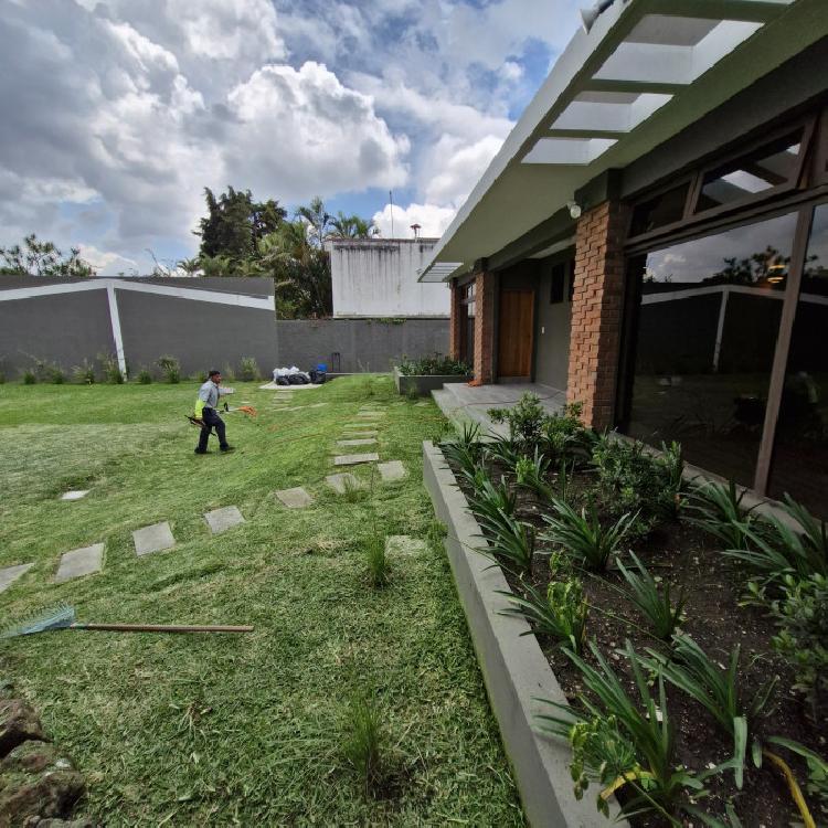 Casa en Renta en Zona 15