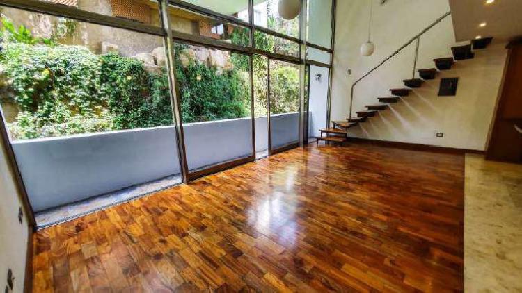 Apartamento Amueblado Tipo Loft en Renta en Zona 15 VH1