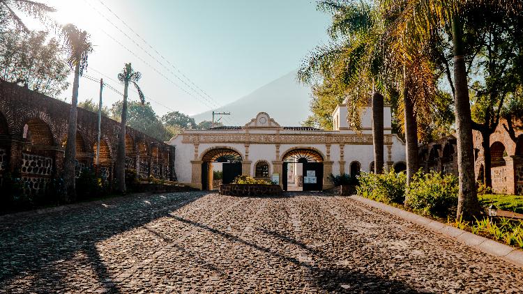 En venta terreno en Antigua Gardens