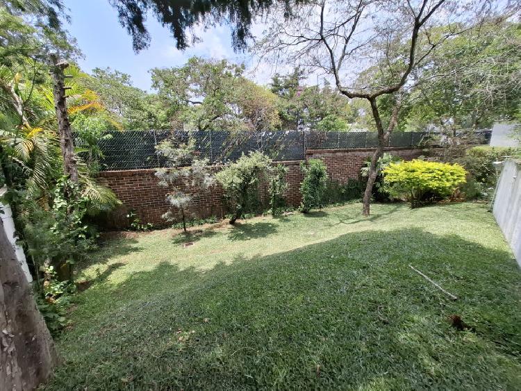 Exclusiva Casa en Venta Cayala Zona 16