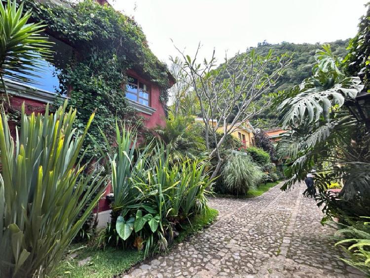 Se vende propiedad para inversión en Antigua Guatemala!