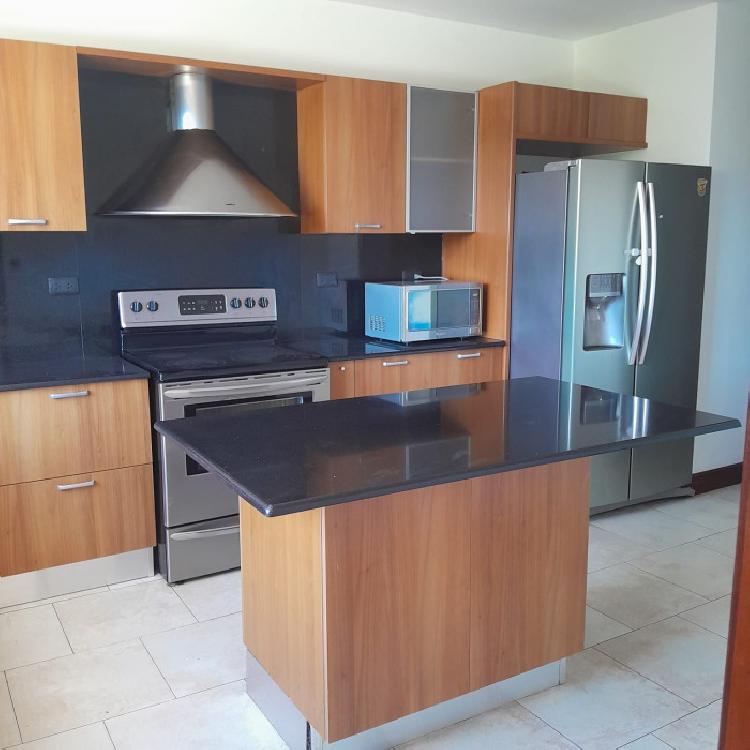 Apartamento en Venta en Zona 10