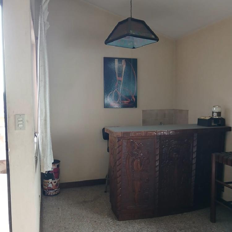 Casa en Renta, Zona 11