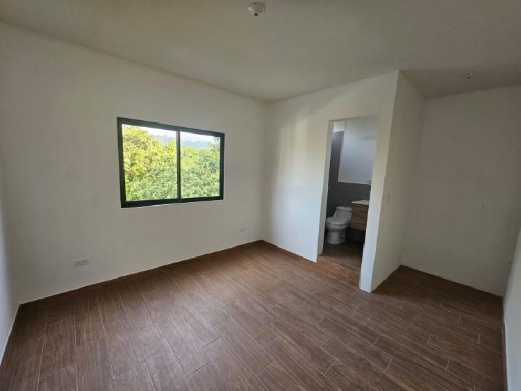 Vendo Casa Nueva en Residencial de Zona 16 Guatemala