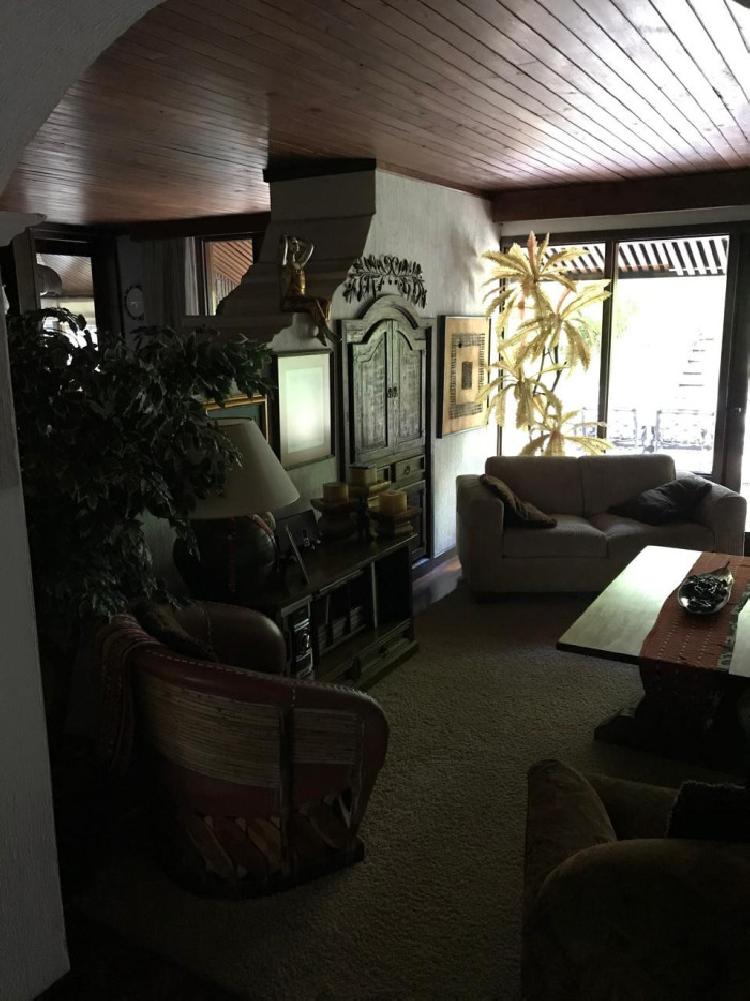 VENDO HERMOSA CASA EN ZONA 16 CERCA DE EMBAJADA AMERICA