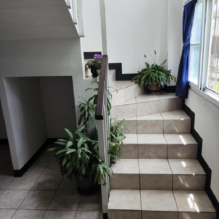 VENDO CASA EN CONDOMINIO FUENTES DEL VALLE NORTE