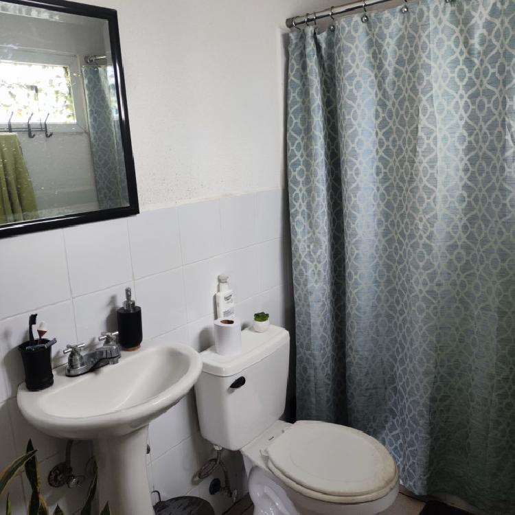 VENDO CASA EN CONDOMINIO FUENTES DEL VALLE NORTE