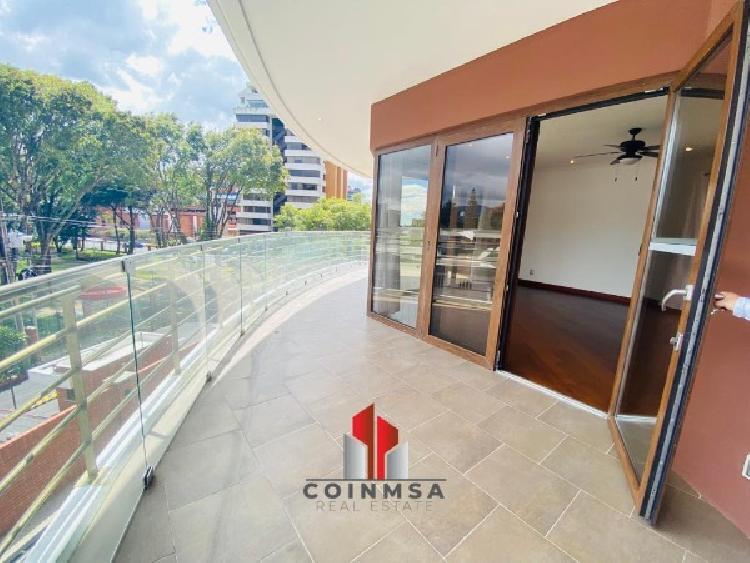 Apartamento en Renta zona 14 / Tadeus