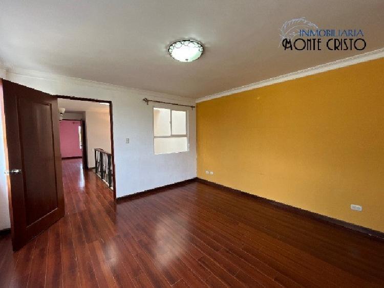 Casa en Venta en Condominio de Ciudad San Cristóbal