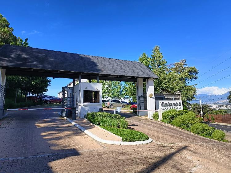 APARTAMENTO EN RENTA EN VILLAS GRANADA 2