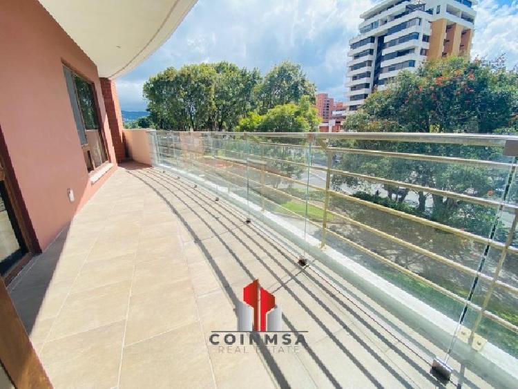 Apartamento en Renta zona 14 / Tadeus