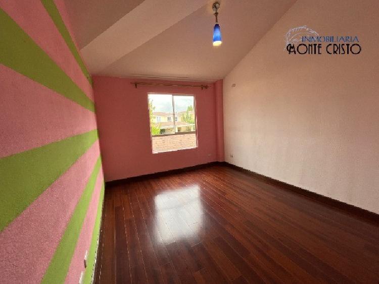 Casa en Venta en Condominio de Ciudad San Cristóbal