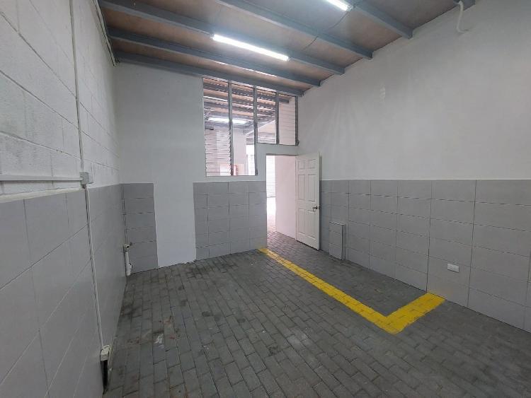OFIESPACIO EN RENTA EN ZONA 14/ MUNDO INMOBILIARIO