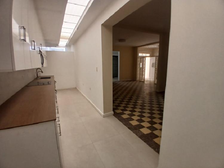 Casa en Renta 4 Grados Norte zona 4 Ciudad de Guatemala