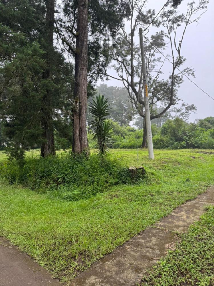 Terreno  de Esquina  Santa Elena Barillas