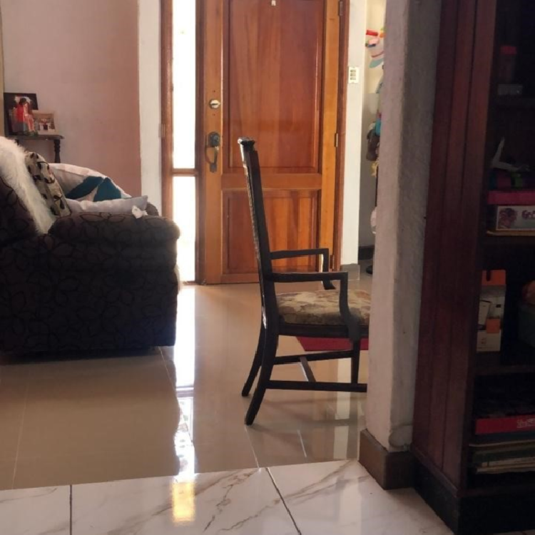 CASA EN VENTA EN ZONA 10 DE MIXCO