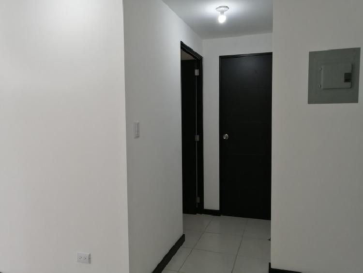 Apartamento en Renta Zona 7 sobre Mateo Flores