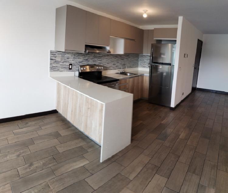 Apartamento en Renta en Zona 10 Edificio Verona