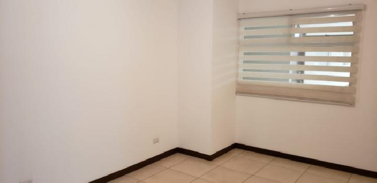 Apartamento en Renta Santa Maria de las Charcas Zona 11