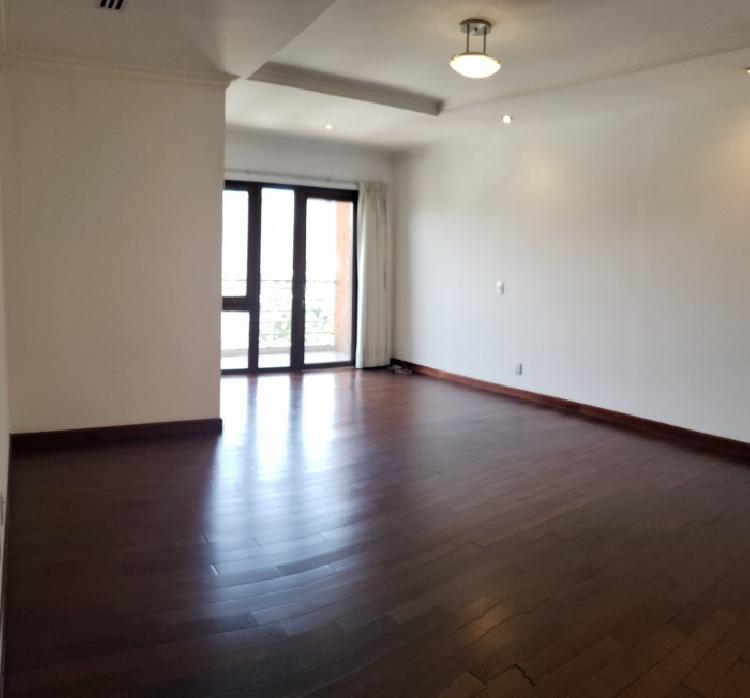 Apartamento en alquiler en zona 14 Edificio Tadeus 