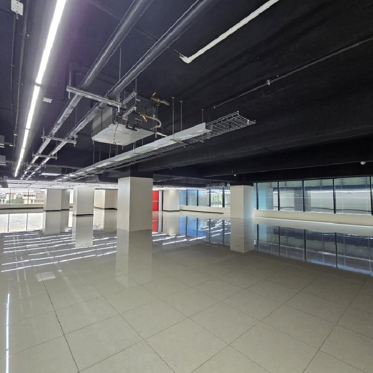 En renta oficina de 1,500m2 en Zona 13 Guatemala