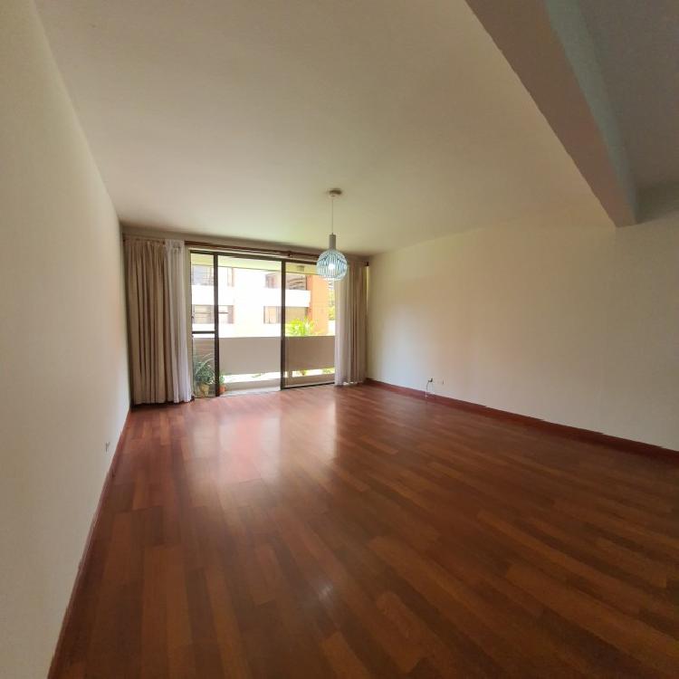 Apartamento en Renta en Villa Real Zona 10.