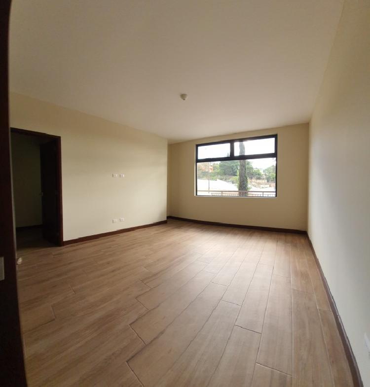 APARTAMENTO En venta cerca ZONA 10 