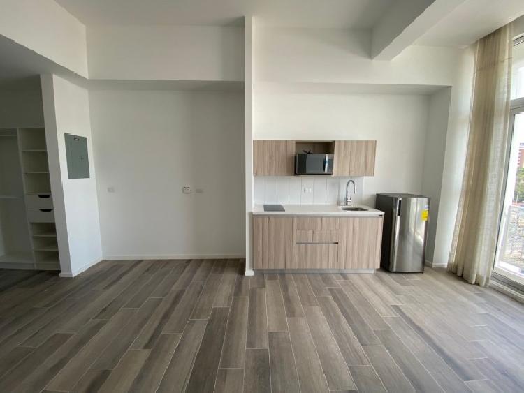 APARTAMENTO EN RENTA EN EDIFICIO NARAMA ZONA 13