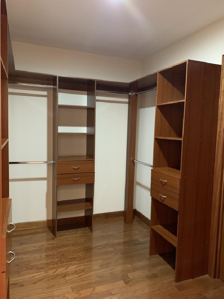 Apartamento amueblado en Alquiler edificio en zona 14