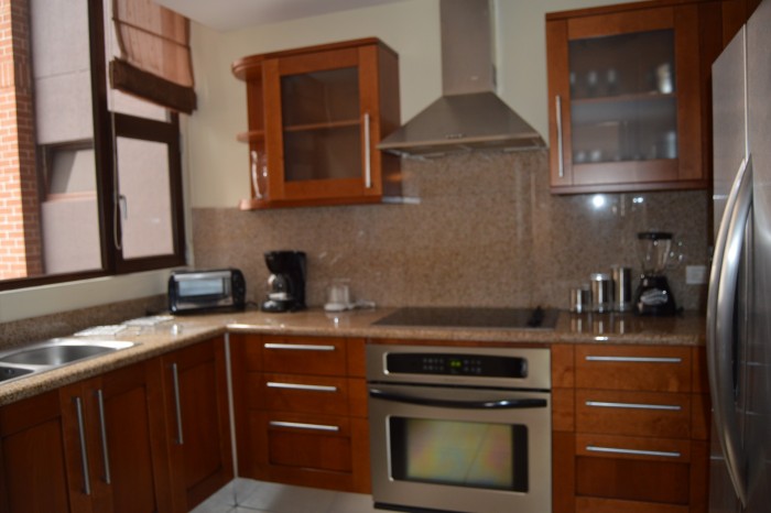 Apartamento en alquiler y venta ubicado en zona 14 