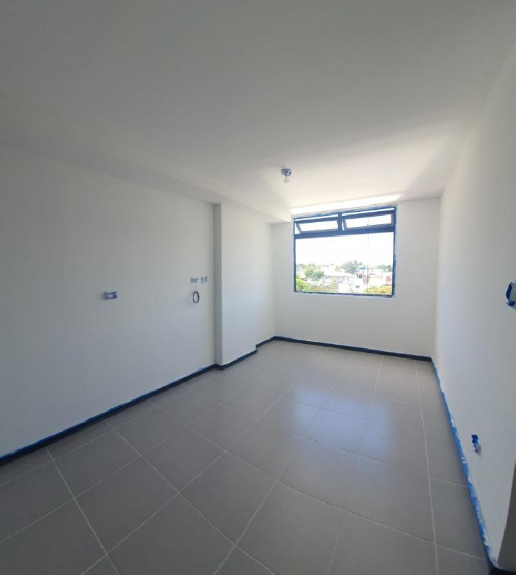 Apartamento en Venta con Balcn zona 14 la Villa